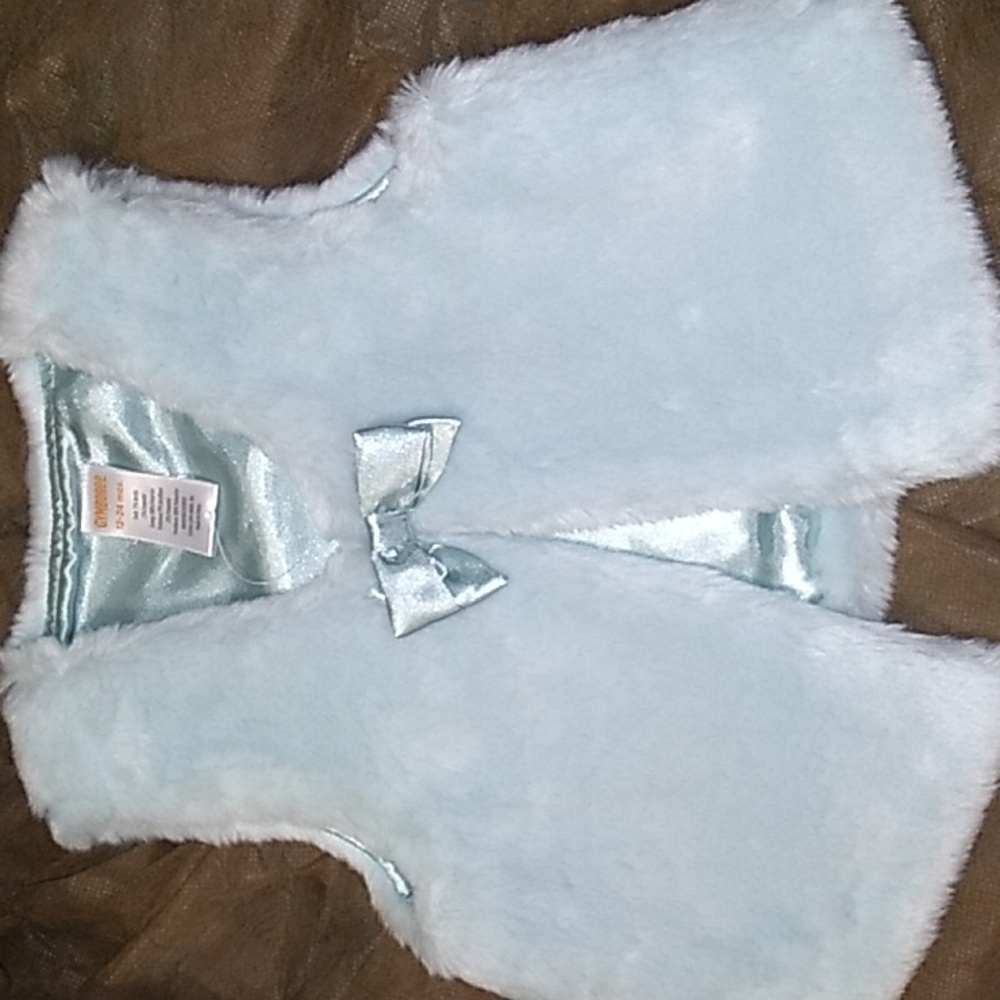 NWT Gymboree girls pale blue faux fur vest 24 months